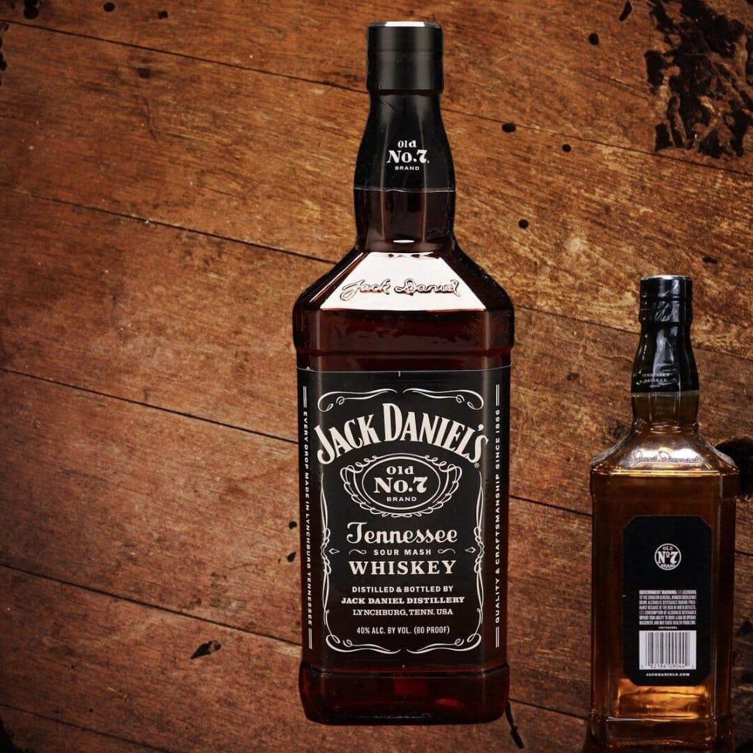Jack Daniel’s Glass Display Bottle 1 Liter - The Whiskey Cave